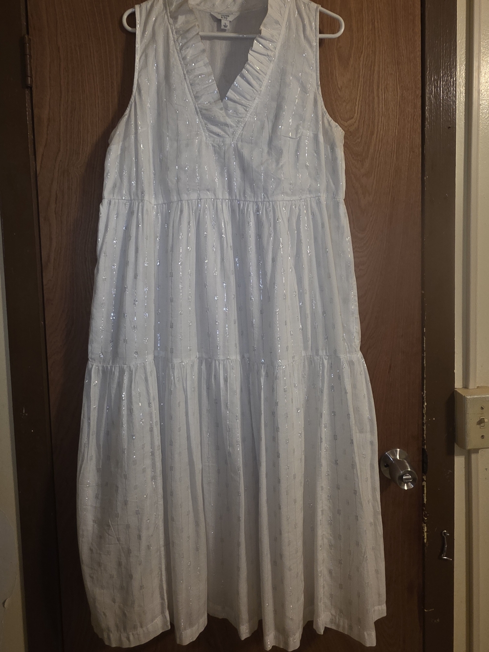 Crown & Ivy Striped Midi Dress in White Size Large Like New